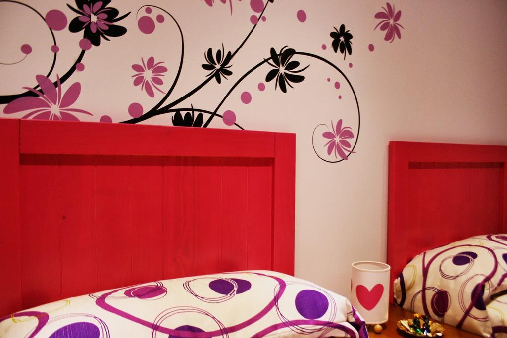 Apartamentos Turisticos Mirayuste Guadalupe  Bagian luar foto